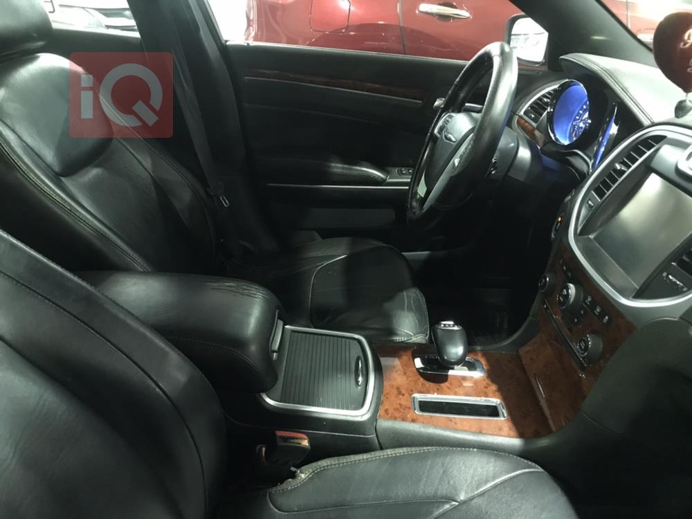 Chrysler 300